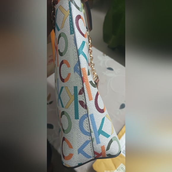 Authentic Calvin Klein coated PVC rainbow signature tote bag - Picture 3 of 14